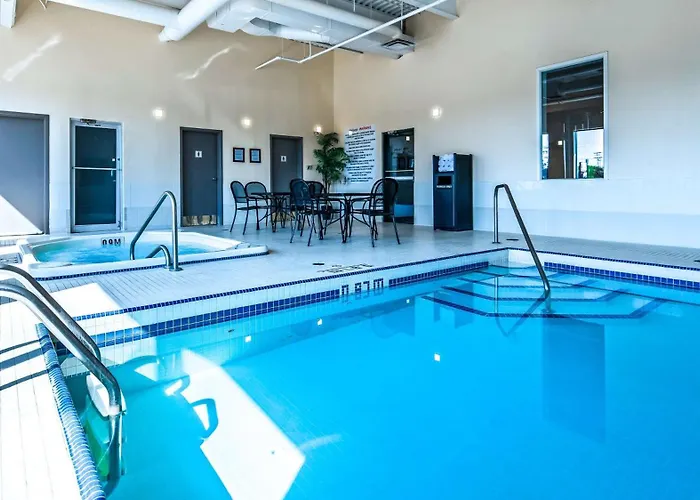 Best Western Plus Winnipeg Airport Hotel
