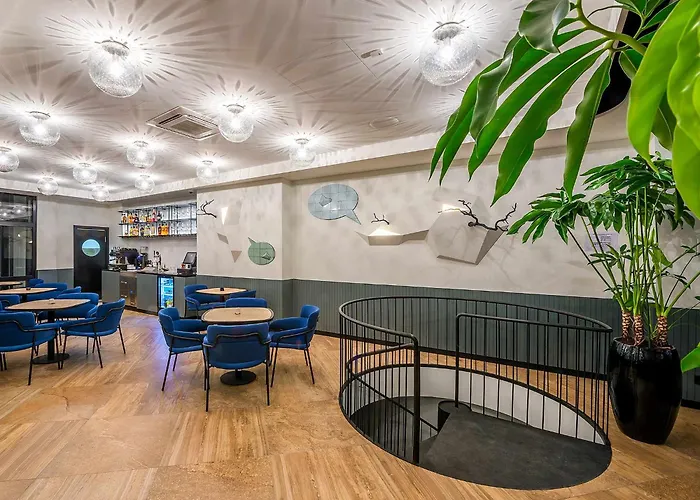 Artagonist Art Hotel