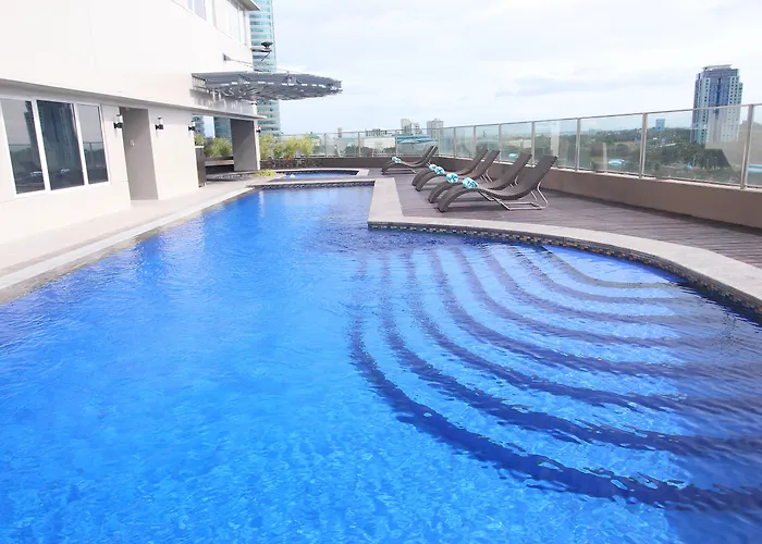 Acacia Hotel Manila