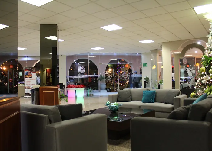 Hotel Fray Junipero Serra