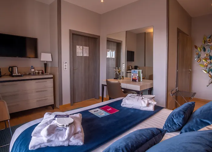 Kyriad Prestige Lyon Est - Saint Priest Eurexpo Hotel And Spa