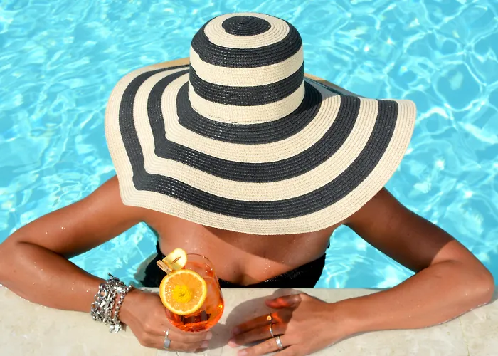 Apulia Hotel Vittoria Resort Pool & Spa