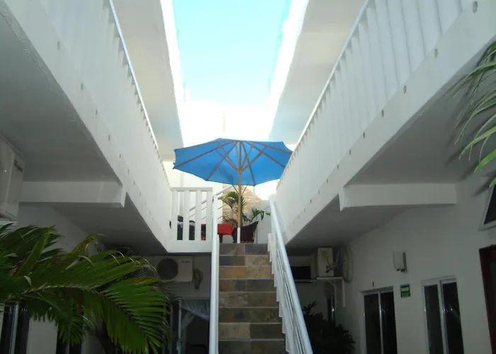 Hotel & Suites Vayor