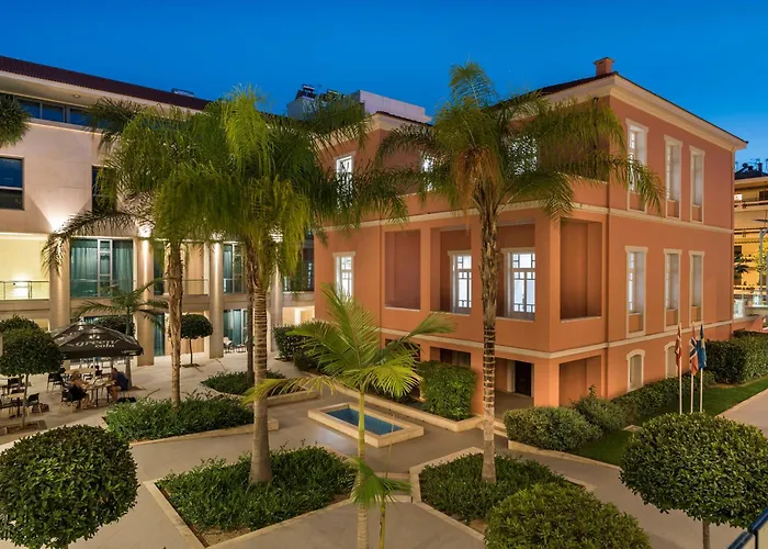 Trianon Luxury Apartments & Suites La Canea