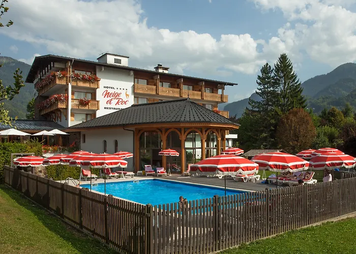 Chalet-Hotel Neige Et Roc, The Originals Relais