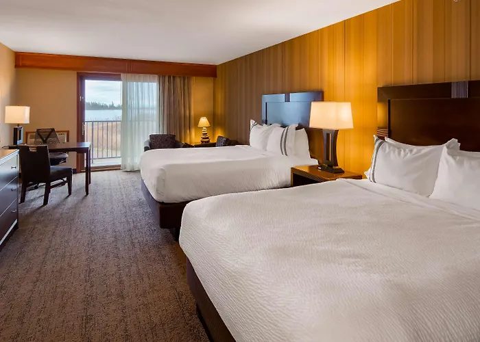 Best Western Plus Superior Inn