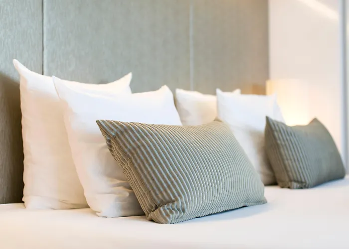 Holiday Inn Eindhoven Centre By Ihg