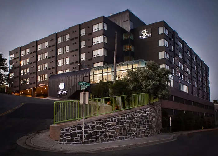 Doubletree By Hilton St. John'S Harbourview Hotel