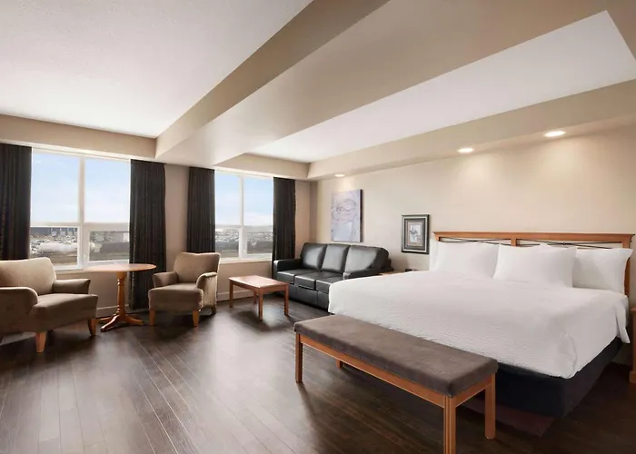 Royal Hotel Edmonton Airport Trademark Collection By Wyndham