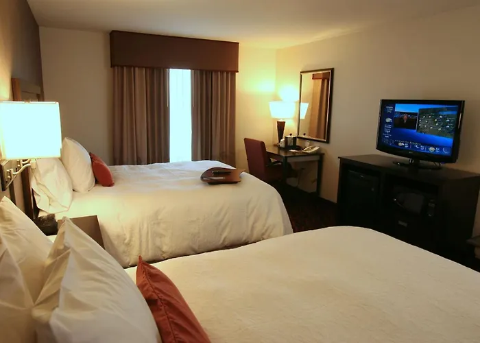 Hampton Inn & Suites Red Deer