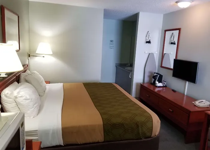 Travelodge By Wyndham Cranbrook