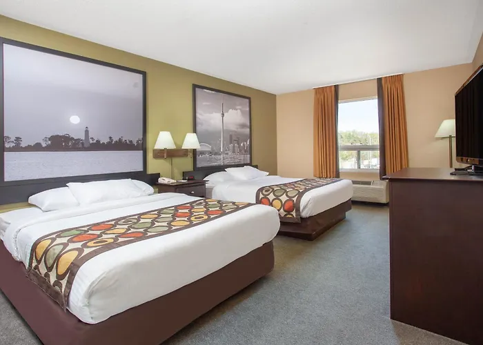 Super 8 By Wyndham Midland