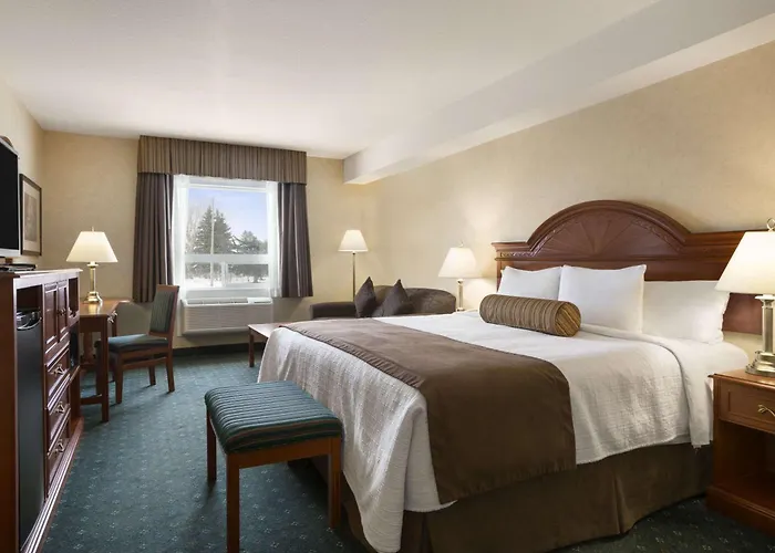 Travelodge By Wyndham Strathmore