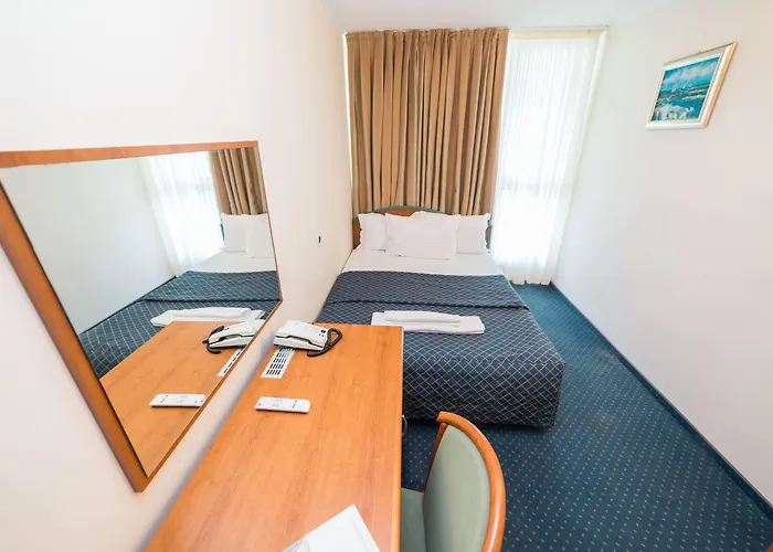 Bavaria Blu Hotel And Conference Centre