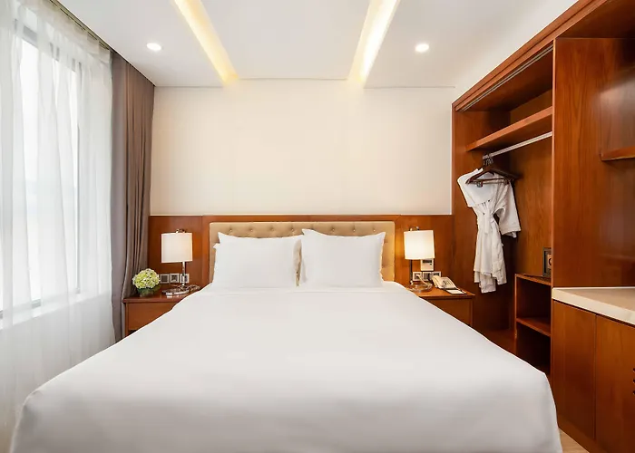 Paris Deli Danang Beach Hotel