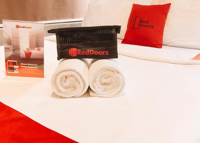 Reddoorz At Hotel Rosemarie