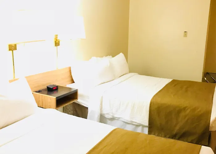 Northern Star Hotel & Convention Center
