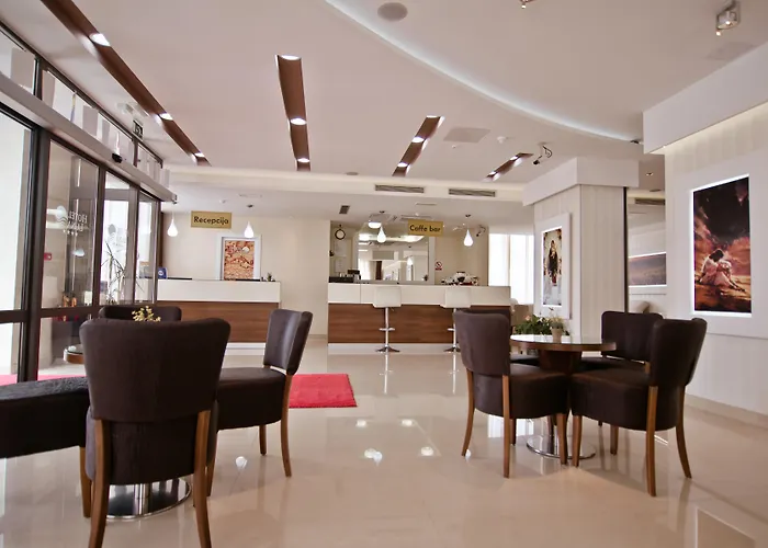Hotel Luna