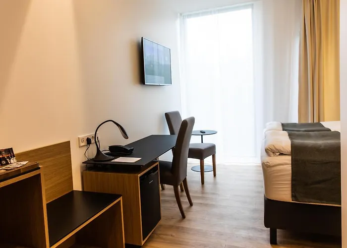 Hotel South Coast