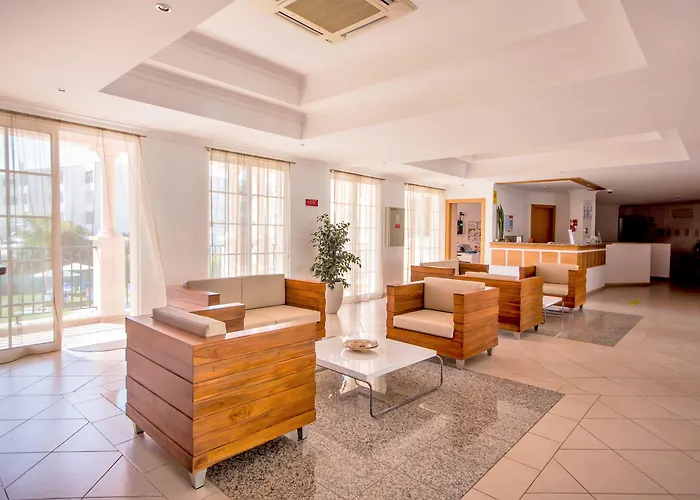 Aquamar Albufeira Aparthotel