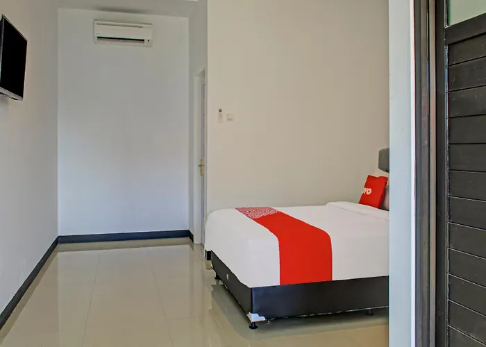 Oyo 3841 Wisma 25