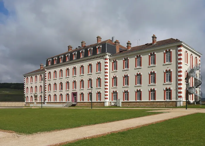 Residence Vacanceole - Les Demeures Champenoises