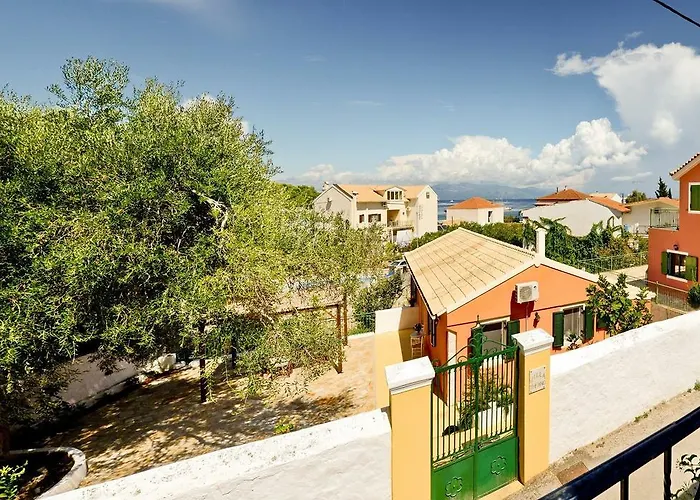 Theano Cottage