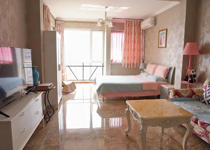 Xus Residential Apartment Near Jiefangbei And Hongya Cave In The City Centre