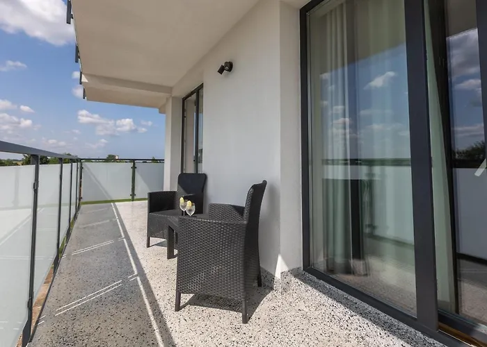 Apartament Plaza