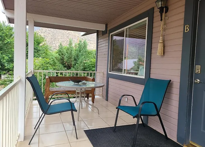 Sacred Mtn River Suites