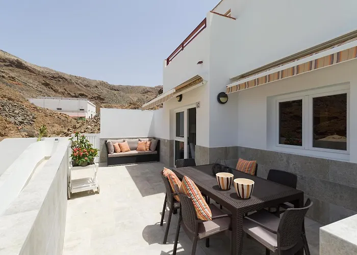 Granada II Apartments