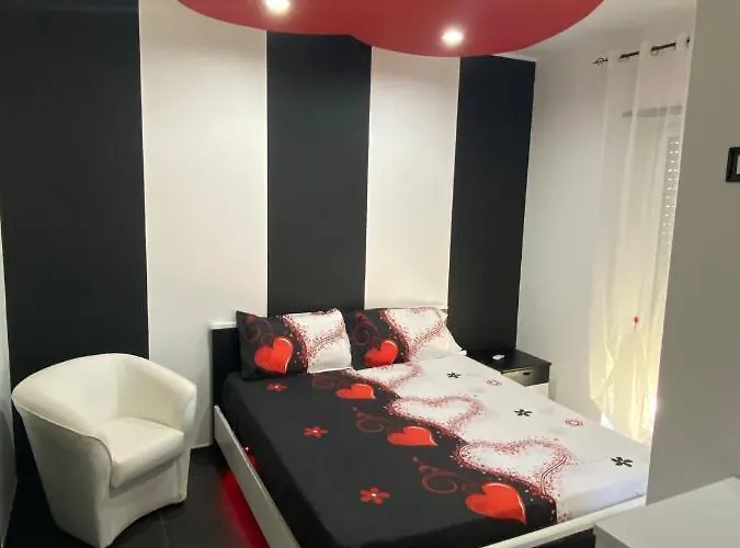 Iris Room