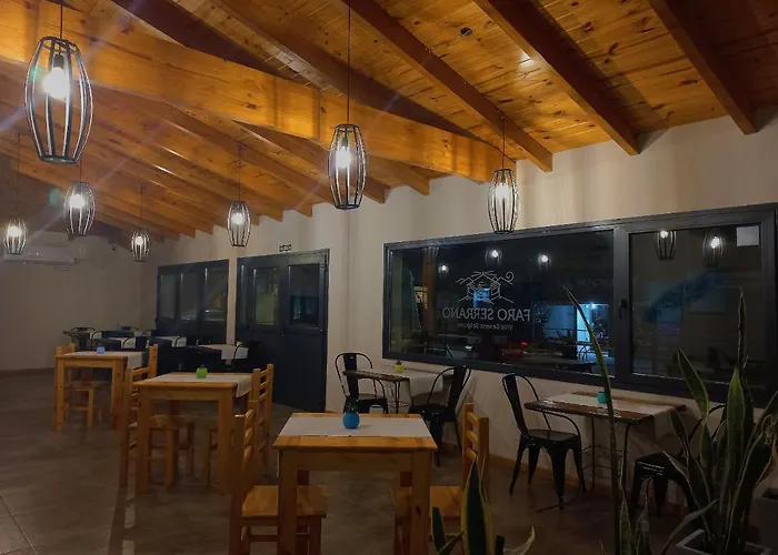 Posada Faro Serrano