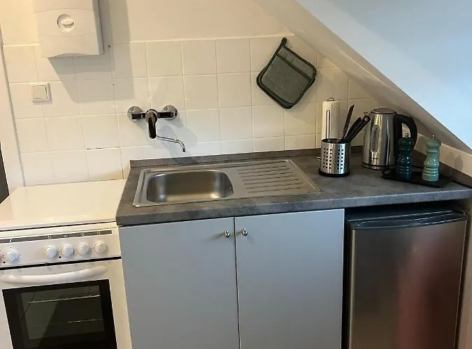 25 Qm Ferienwohnung Neuss Furth