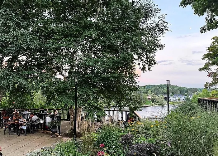 Inn At The Falls