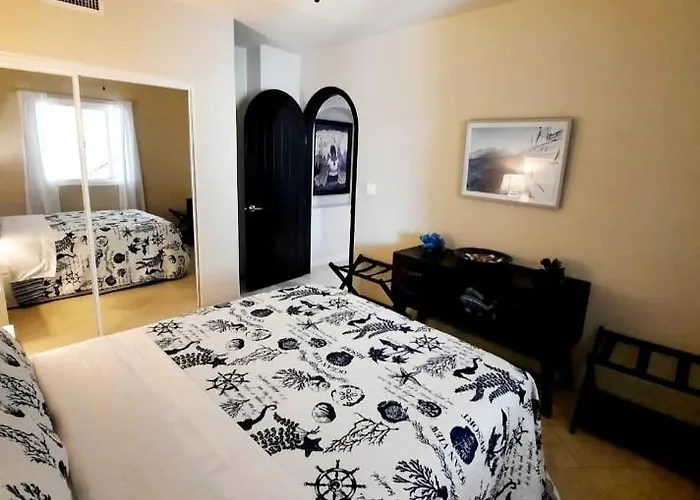 Stunning Oceanfront Condo On Usable Sandy Beach