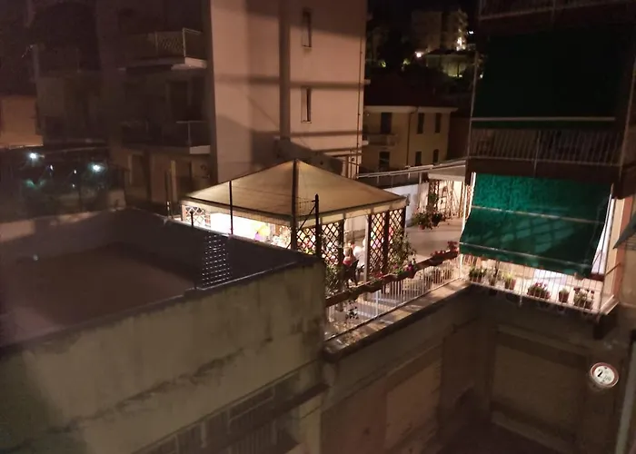 Sunny Apartment With Big Terrace