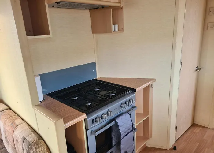 6 Berth 3 Bedroom On Seaview Herald Gold