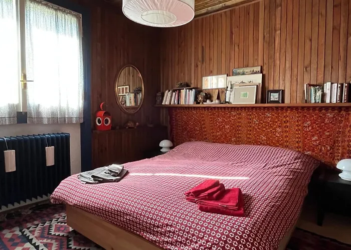 Tuckett Lodge - A Large Flat For Families And Groups Of Friends