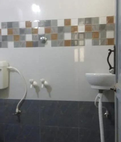 Madura Homestay - Gorgeous Home With 2Bhk 5 Minutes From Nh44