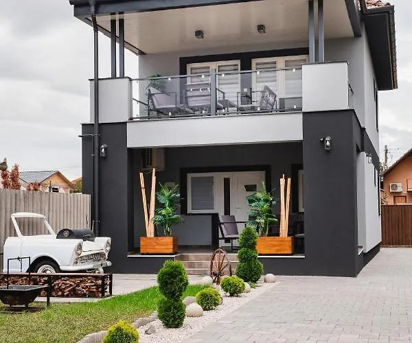 Reborn Lux Apartments