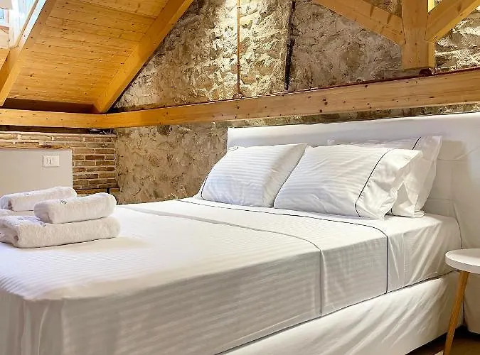 Blue Domino Luxury City Villa Patras