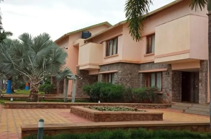 Krishna Heritage Resort