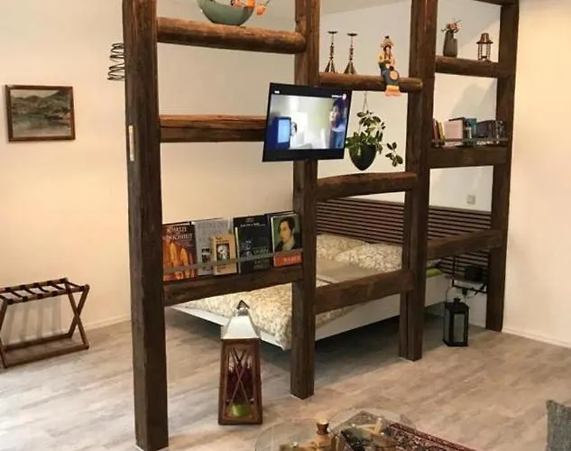 Ferienwohnung Frohnaublick - Zentrale Lage, Terrasse & Parkplatz