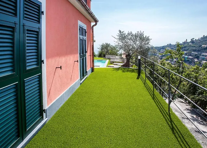 Stunning Home In Recco