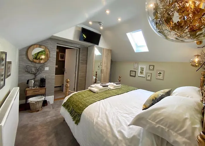 Luxury Tree-House With Optional Espa Spa