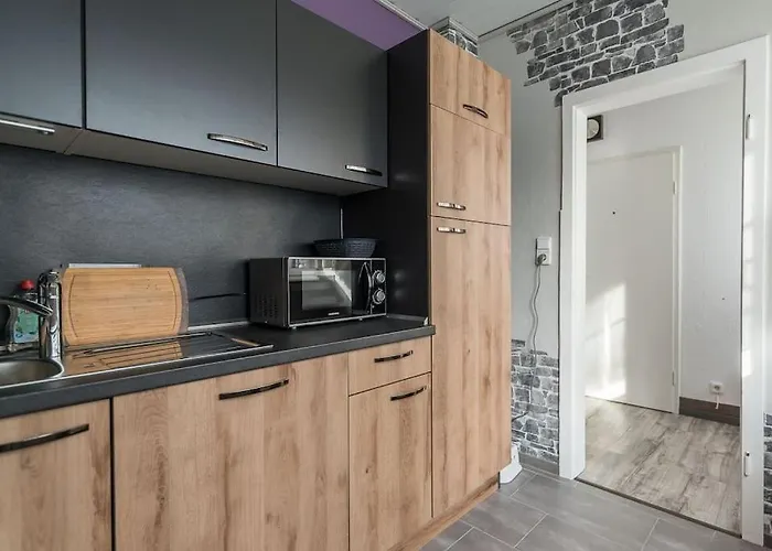 Schoene Lichtdurchflutete Ferienwohnung Mit Balkon