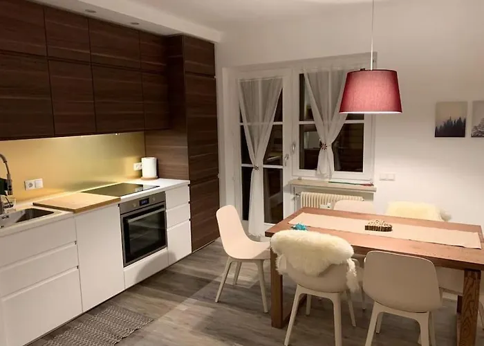 Sylvester Apartment