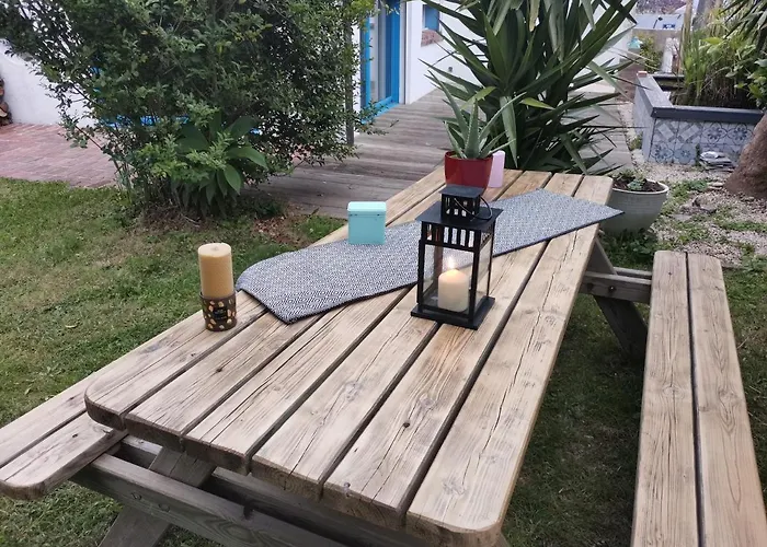 A Quelques Pas Du Moulin Blanc