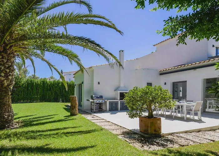 2705 - Schicke Villa In Santa Ponsa Nova